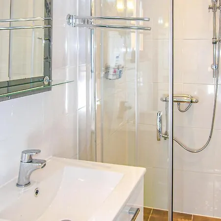 Casa vacanze Awesome In With Outdoor Swimming Pool Pisz